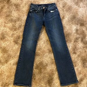 These Jeans are brand new. Never worn, only tried on once.